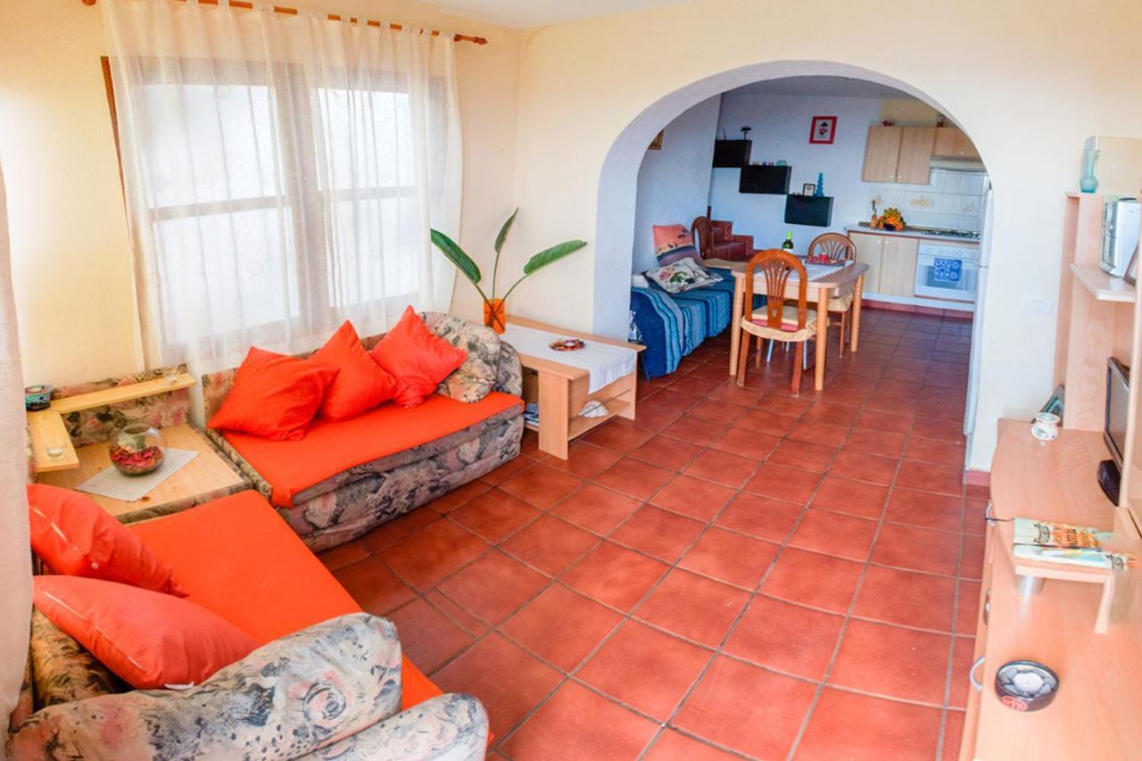 Bodega Goyo Apartment Puntallana ภายนอก รูปภาพ