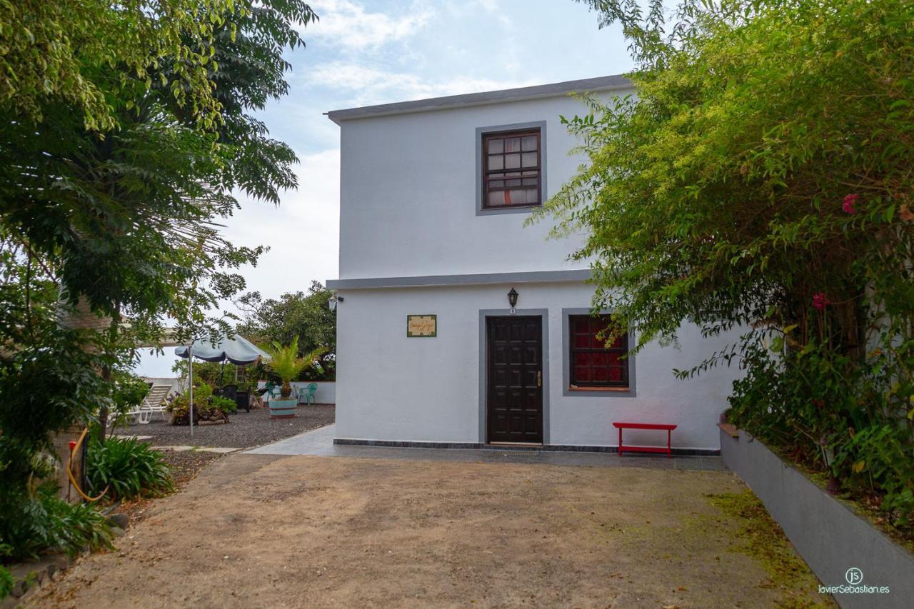 Bodega Goyo Apartment Puntallana ภายนอก รูปภาพ